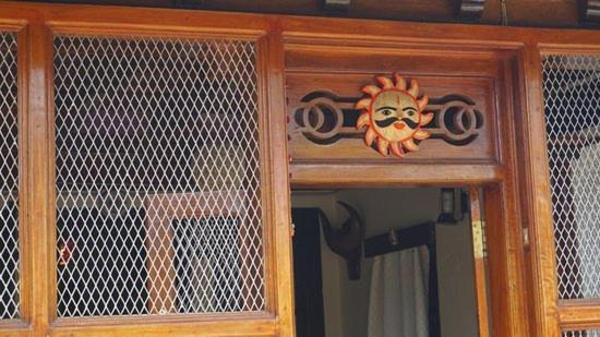 Sardar Bahadur's Heritage Bungalow Estate Stay Napoklu Bagian luar foto